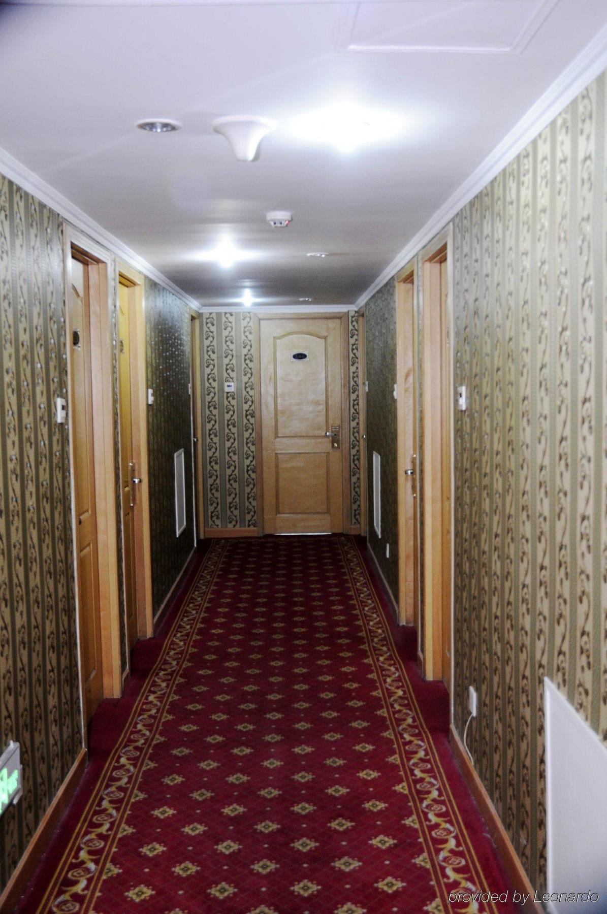 Wangfujing Dawan Hotel Beijing Exterior photo